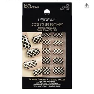 3for$20 - L'Oreal Paris Colour Riche Press On Nails, Cross The Line